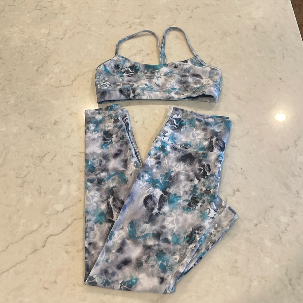 Lululemon Align Leggings in Floral Pattern